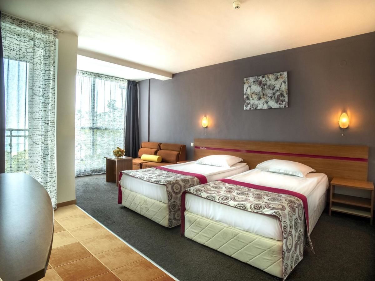 Отель COOEE Mimosa Sunshine Hotel - All inclusive Золотые Пески